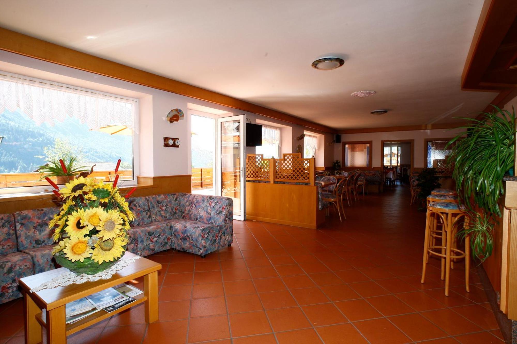 Hotel Garni Villanova Мольвено Экстерьер фото